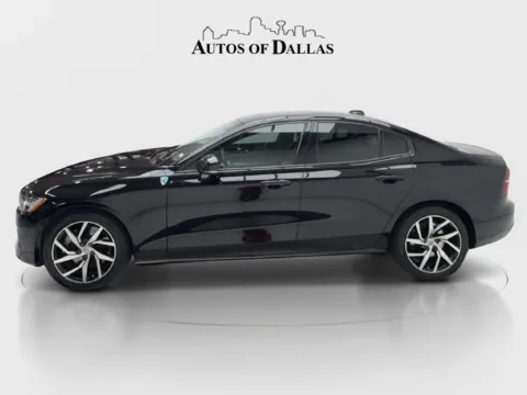More photos of 2020 Volvo S60 T6 Momentum at Autos of Dallas - Plano, TX