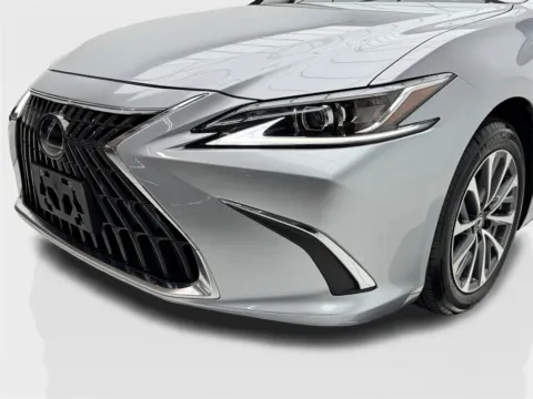 More photos of 2024 Lexus ES 350 CAM,SUNROOF,CLMT STS,BLIND SPOT,17" WLS at Autos of Dallas - Plano, TX