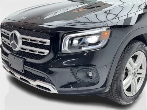 More photos of 2023 Mercedes-Benz GLB 250 NAV,CAM,PANO,HTD STS,BLIND SPOT at Autos of Dallas - Plano, TX