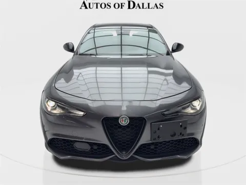 More photos of 2022 Alfa Romeo Giulia Veloce NAV,CAM,PANO,HTD STS,BLIND SPOT,19" WLS at Autos of Dallas - Plano, TX