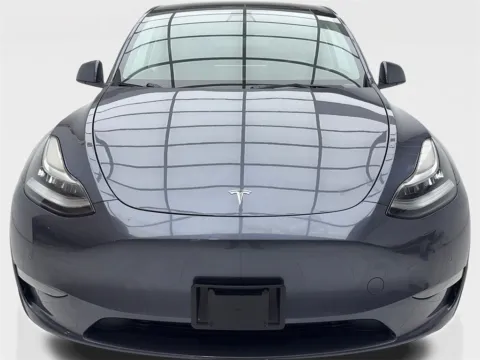 More photos of 2022 Tesla Model Y Long Range NAV,CAM,PANO,HTD STS,BLIND SPOT,19" WLS at Autos of Dallas - Plano, TX