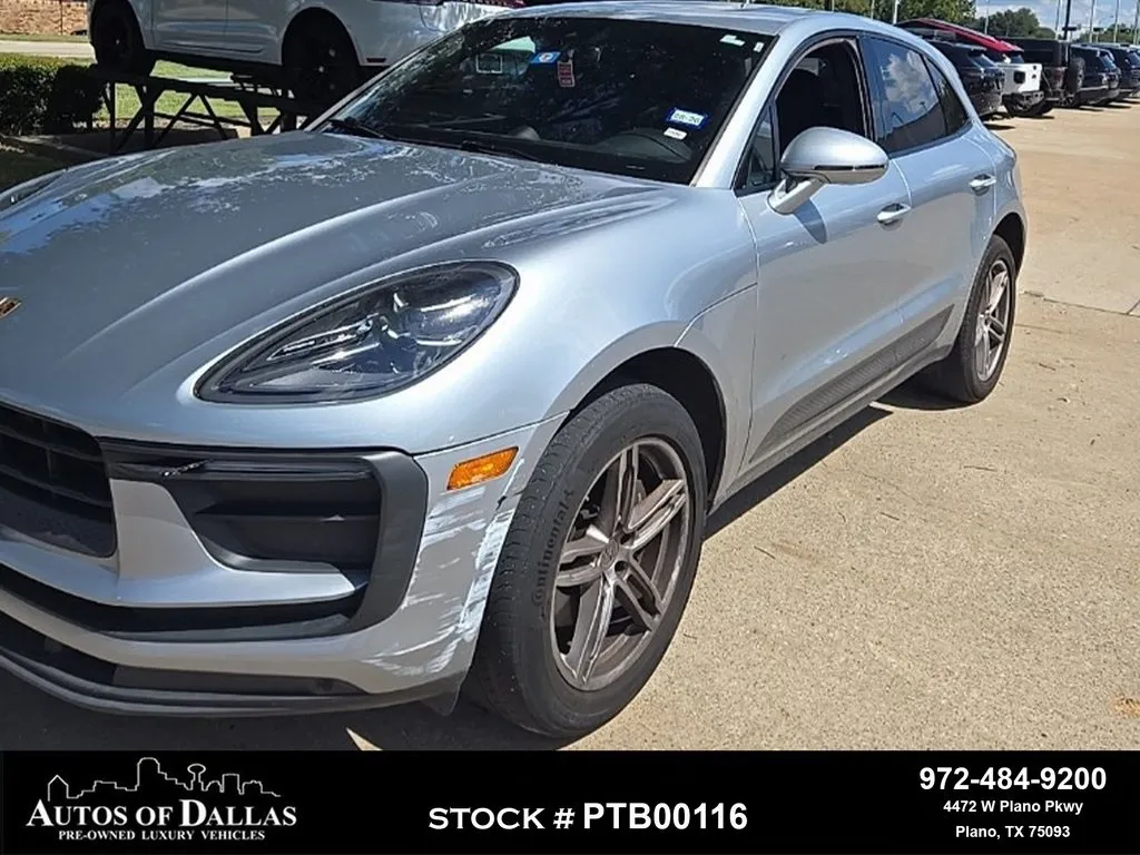 2022 Porsche Macan Base