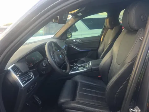 More photos of 2021 BMW X5 sDrive40i M SPORT,NAV,CAM,PANO,HTD STS,BLIND SPOT at Autos of Dallas - Plano, TX