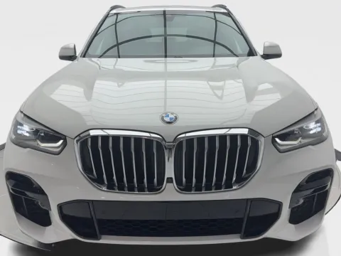 More photos of 2022 BMW X5 xDrive40i M SPORT,NAV,CAM,PANO,HTD STS,BLIND SPOT at Autos of Dallas - Plano, TX