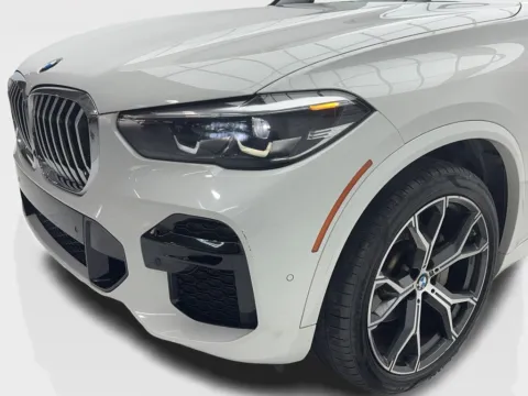More photos of 2022 BMW X5 xDrive40i M SPORT,NAV,CAM,PANO,HTD STS,BLIND SPOT at Autos of Dallas - Plano, TX