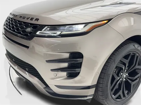 More photos of 2021 Land Rover Range Rover Evoque R-Dynamic SE NAV,CAM,PANO,BLIND SPOT,20" WLS at Autos of Dallas - Plano, TX