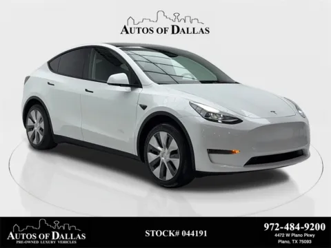 White 2024 Tesla Model Y Standard Range NAV,CAM,PANO,HTD STS,BLIND SPOT for sale in Plano, TX