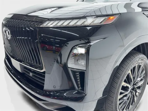 More photos of 2025 INFINITI QX80 AUTOGRAPH NAV,CAM,SUNROOF,HTD STS,BLIND SPOT,3RD R at Autos of Dallas - Plano, TX