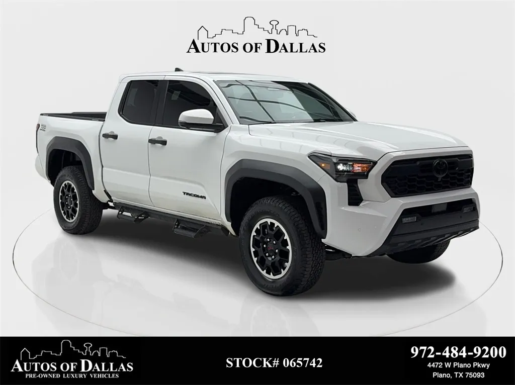 2025 Toyota Tacoma TRD Off-Road CAM,SUNROOF,HTD STS,BLIND SPOT,17" WL