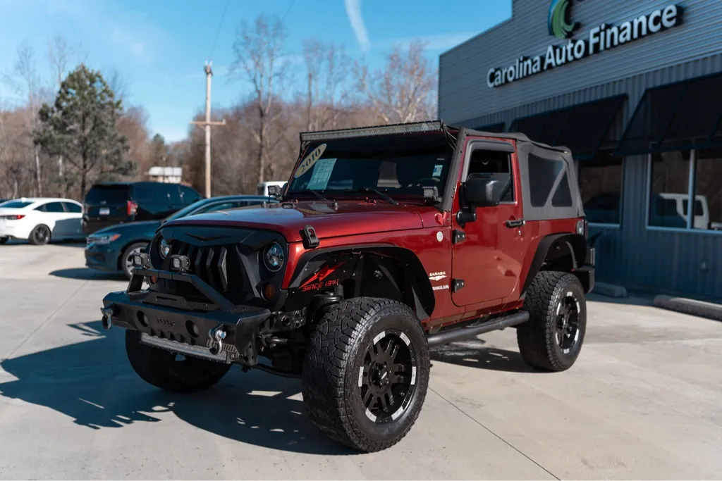 2010 Jeep Wrangler Sahara's photo