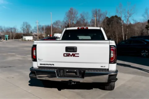 More photos of 2016 GMC SIERRA 1500 SLT at Carolina Auto Finance, NC