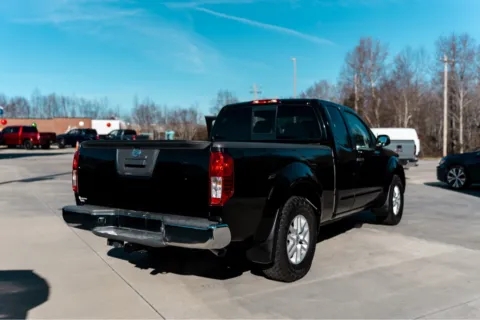 More photos of 2017 NISSAN FRONTIER SV at Carolina Auto Finance, NC