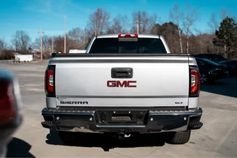 More photos of 2017 GMC SIERRA 1500 SLT at Carolina Auto Finance, NC