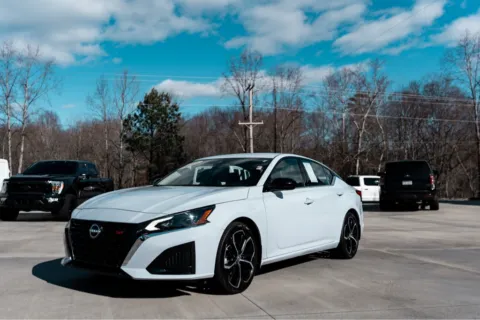 Gray 2023 NISSAN ALTIMA SR for sale in Forest City, NC