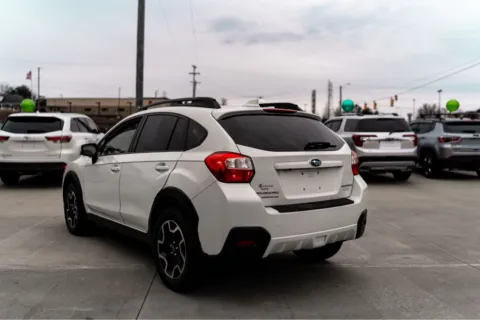 More photos of 2016 SUBARU CROSSTREK PREMIUM at Carolina Auto Finance, NC