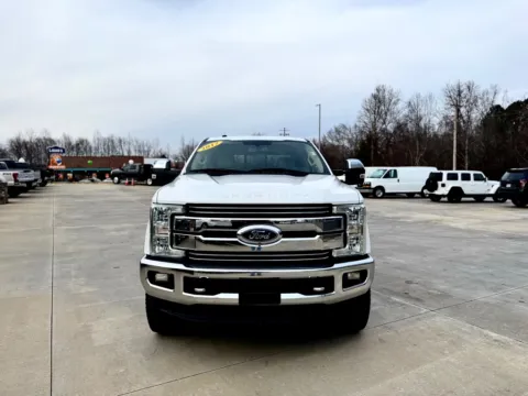More photos of 2017 FORD F250 SUPER DUTY at Carolina Auto Finance, NC