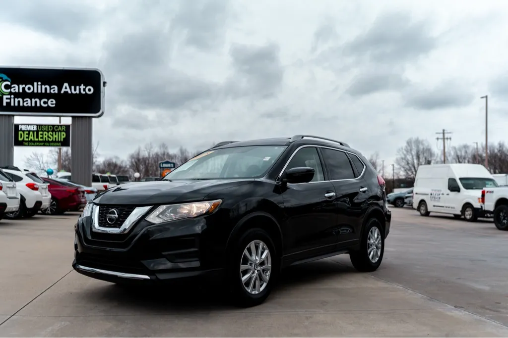 2018 Nissan Rogue SV