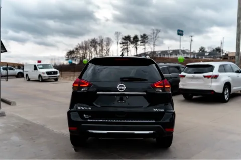 More photos of 2018 NISSAN ROGUE SV at Carolina Auto Finance, NC