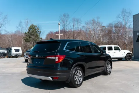 More photos of 2021 HONDA PILOT EXL at Carolina Auto Finance, NC