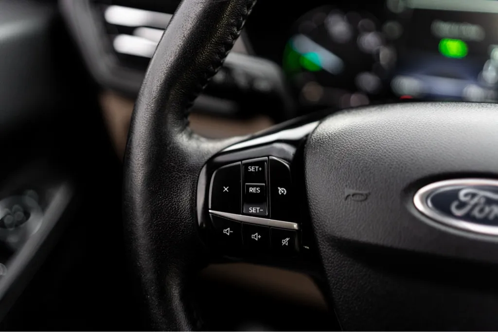 2021 Ford Escape SEL - Photo 14