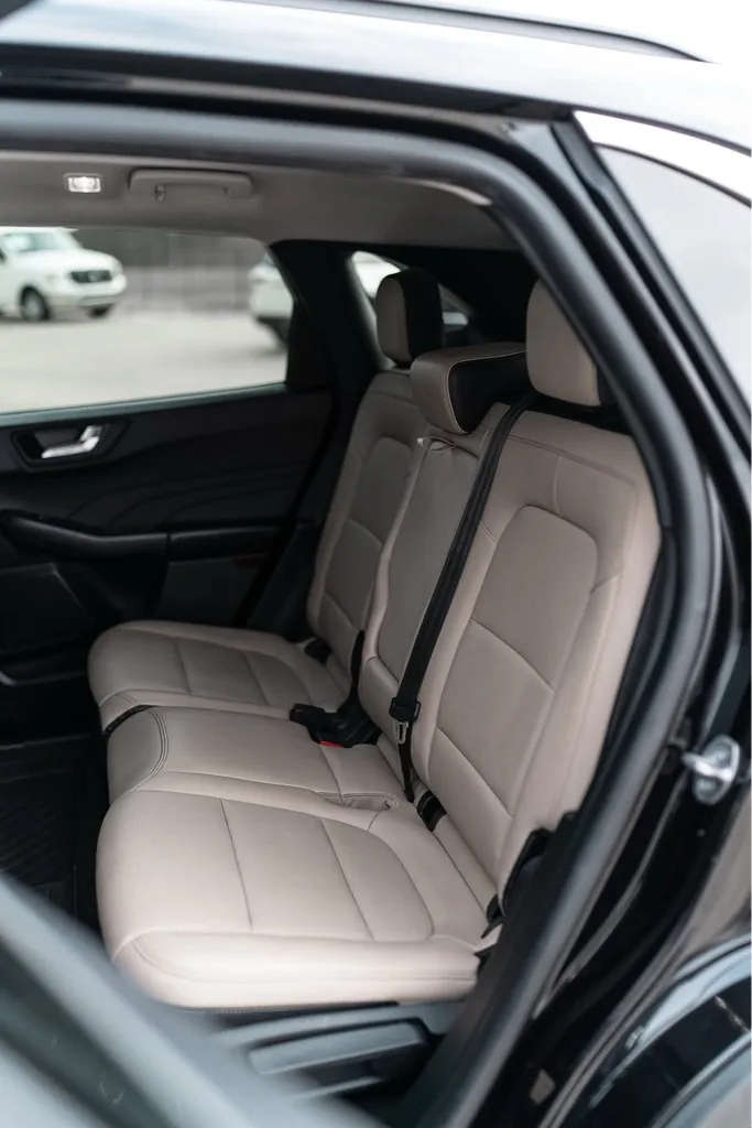 2021 Ford Escape SEL - Photo 8