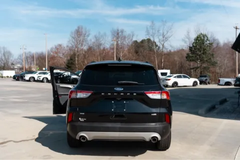 More photos of 2021 FORD ESCAPE SEL at Carolina Auto Finance, NC