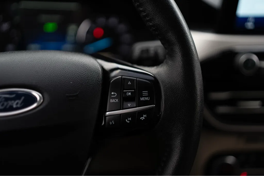 2021 Ford Escape SEL - Photo 13