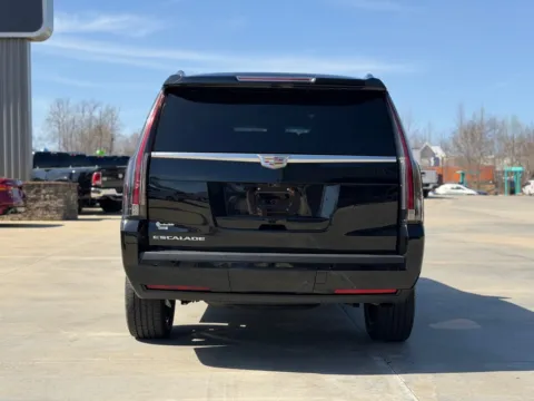 More photos of 2018 CADILLAC ESCALADE PREMIUM LUXURY at Carolina Auto Finance, NC