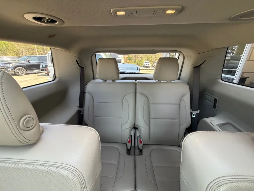 2019 GMC Acadia Denali - Photo 9