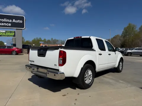 More photos of 2018 NISSAN FRONTIER SV at Carolina Auto Finance, NC