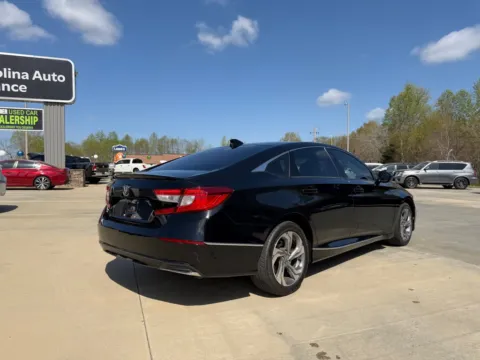 More photos of 2019 HONDA ACCORD EXL at Carolina Auto Finance, NC