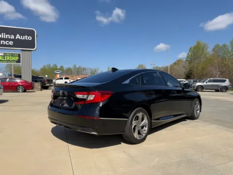 More photos of 2019 HONDA ACCORD EXL at Carolina Auto Finance, NC