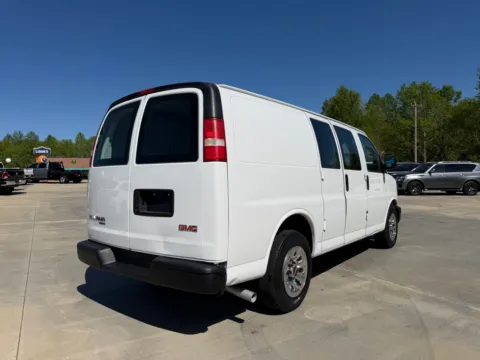 More photos of 2014 GMC SAVANA G1500 at Carolina Auto Finance, NC