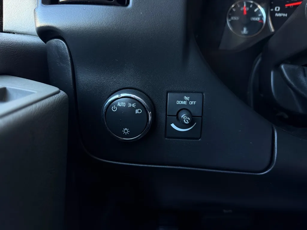 2014 GMC Savana Cargo Work Van - Photo 9