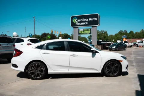 More photos of 2021 HONDA CIVIC SPORT at Carolina Auto Finance, NC