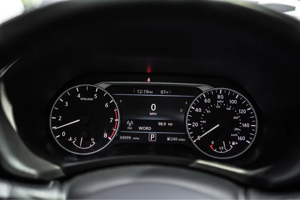 2024 Nissan Sentra SR - Photo 13