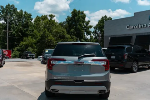 More photos of 2023 GMC ACADIA SLE at Carolina Auto Finance, NC