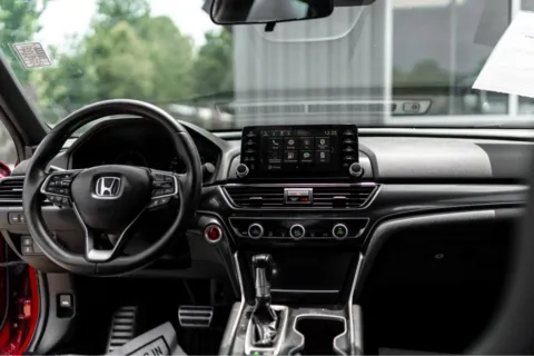 More photos of 2018 HONDA ACCORD SPORT at Carolina Auto Finance, NC