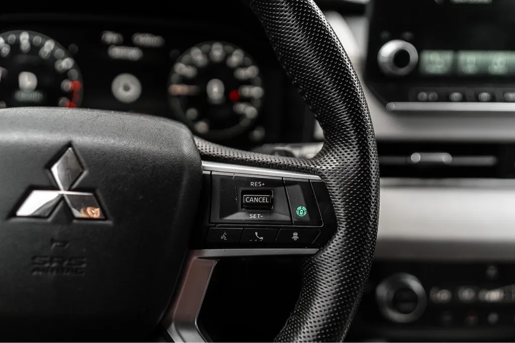 2023 Mitsubishi Outlander SEL - Photo 21