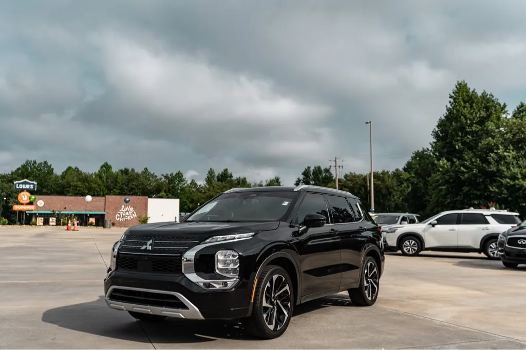 Black 2023 MITSUBISHI OUTLANDER SEL for sale in Forest City, NC