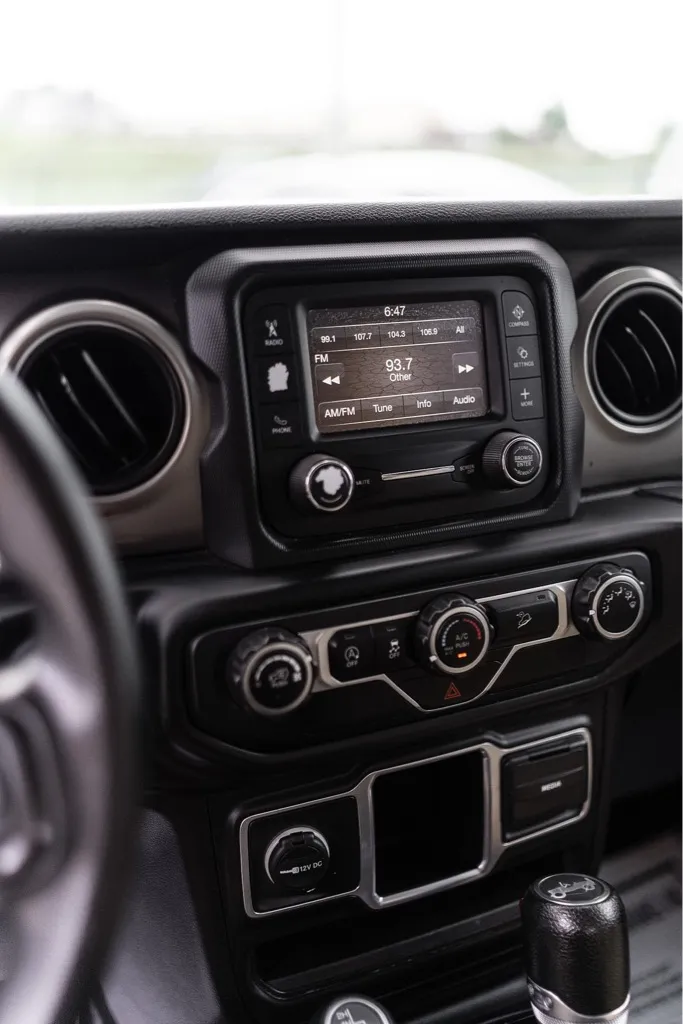 2018 Jeep All-New Wrangler Unlimited Sport - Photo 13