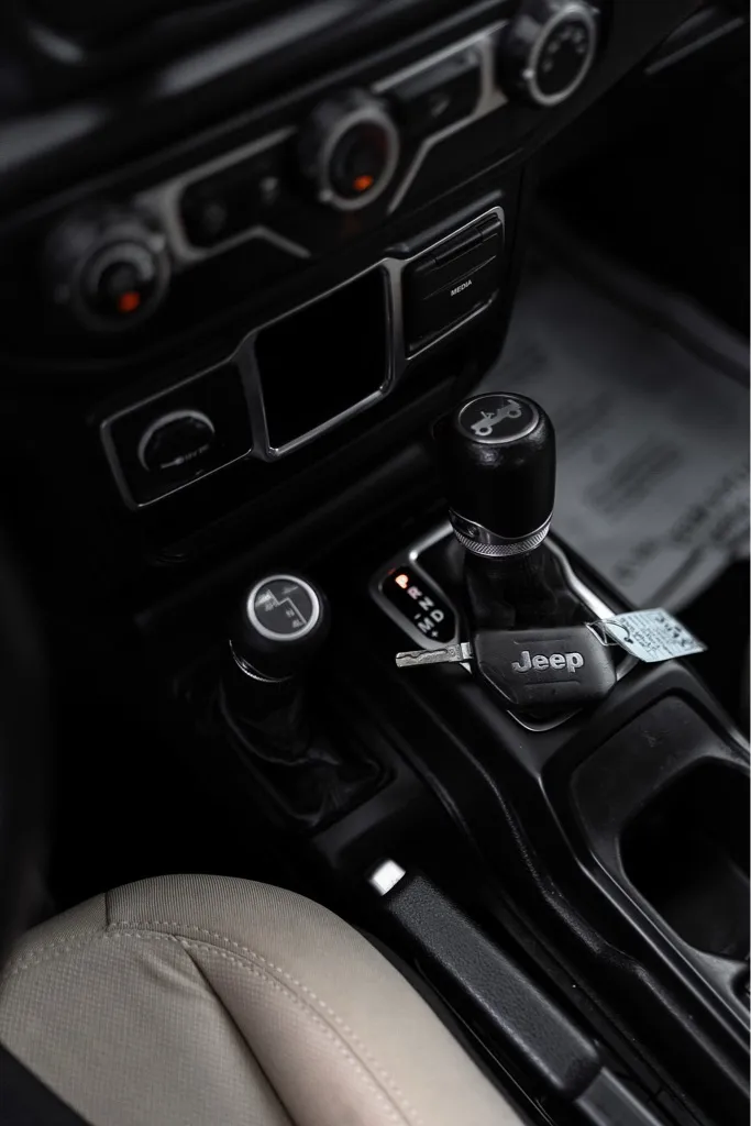 2018 Jeep All-New Wrangler Unlimited Sport - Photo 15