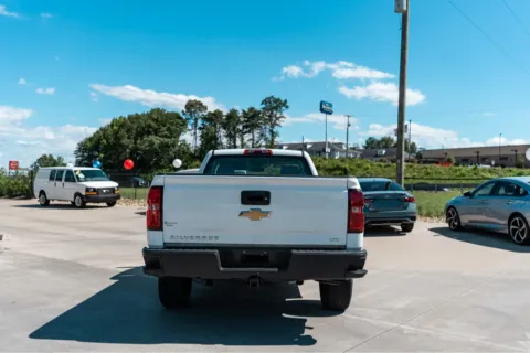 More photos of 2016 CHEVROLET SILVERADO 1500 at Carolina Auto Finance, NC