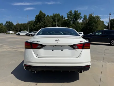 More photos of 2024 NISSAN ALTIMA SR at Carolina Auto Finance, NC