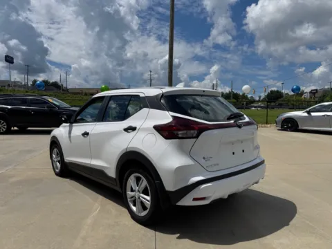 More photos of 2022 NISSAN KICKS at Carolina Auto Finance, NC