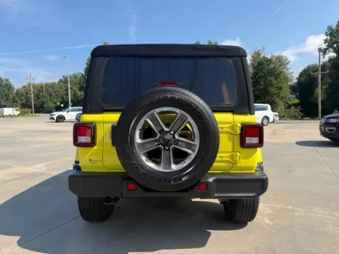 More photos of 2022 JEEP WRANGLER UNLIMI SAHARA at Carolina Auto Finance, NC