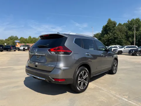 More photos of 2020 NISSAN ROGUE SV at Carolina Auto Finance, NC