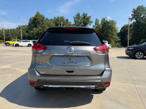 More photos of 2020 NISSAN ROGUE SV at Carolina Auto Finance, NC