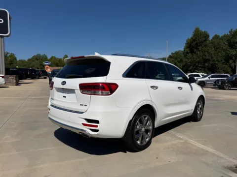 More photos of 2016 KIA SORENTO SX at Carolina Auto Finance, NC