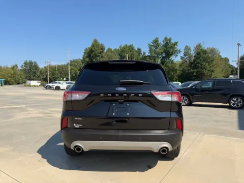 More photos of 2021 FORD ESCAPE SEL at Carolina Auto Finance, NC